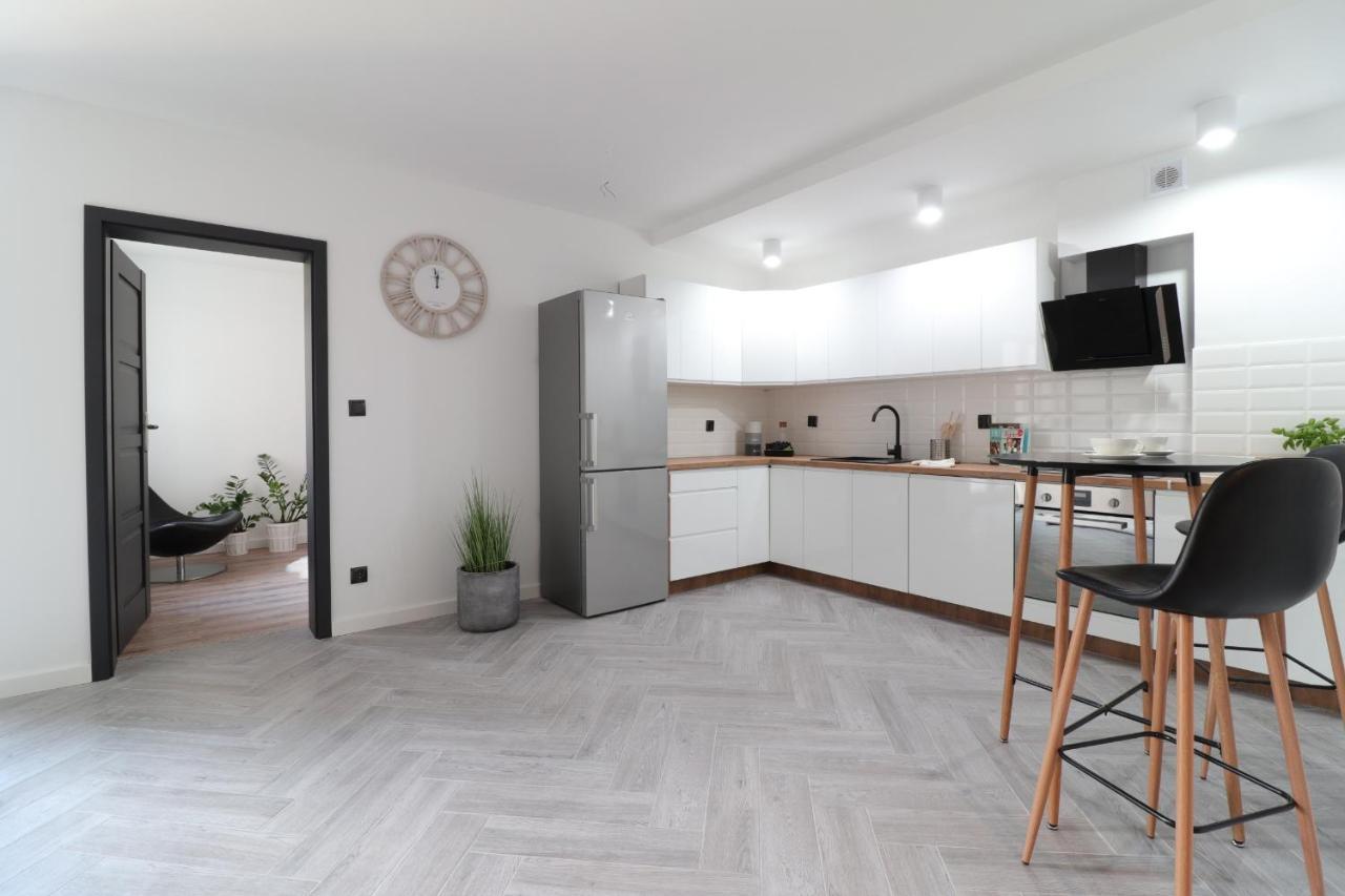 Niron Apartament Walcz Apartman Kültér fotó
